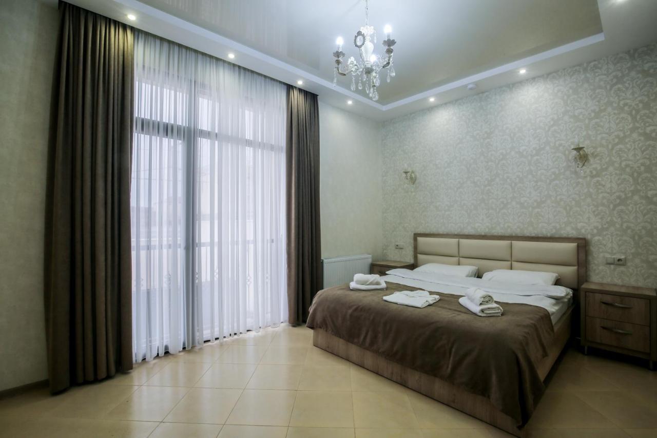 Tbilisi Sea Hotel Extérieur photo