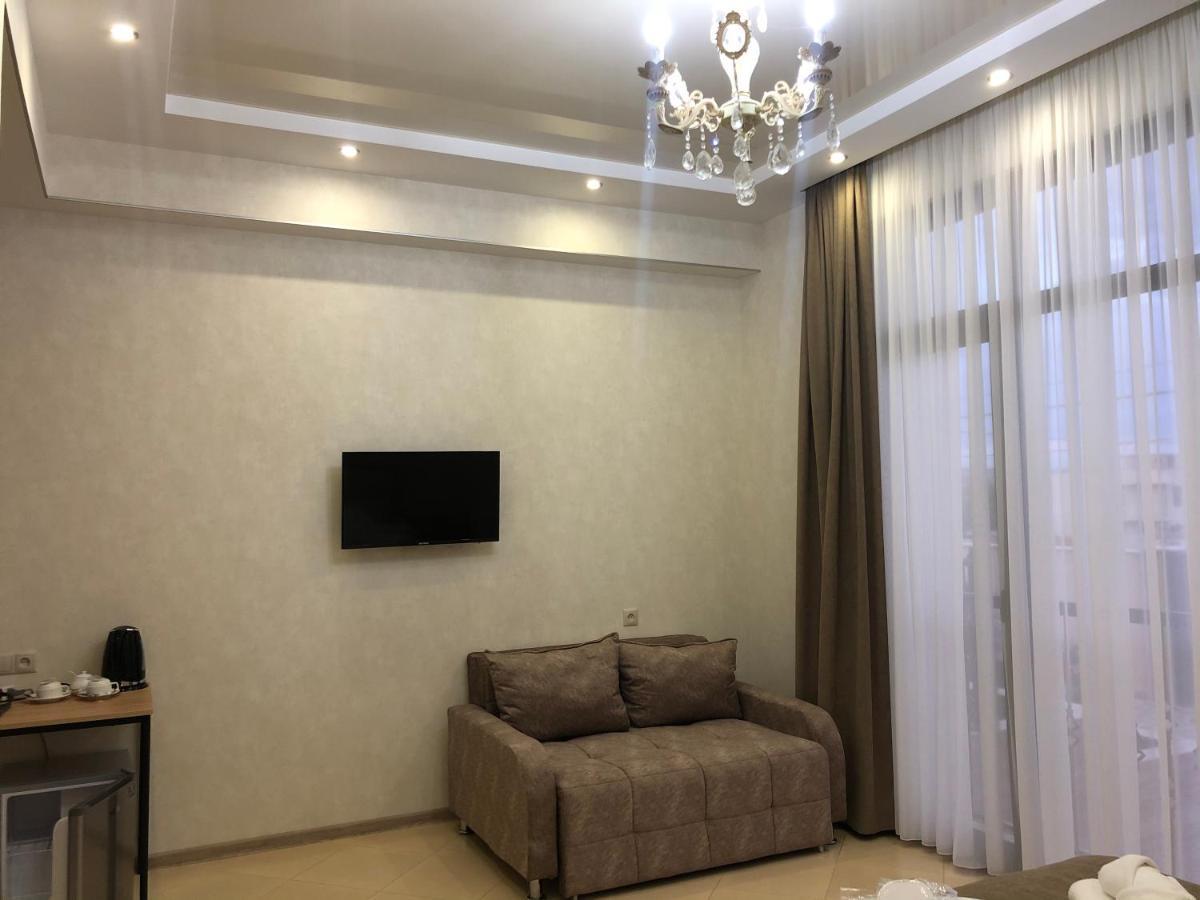 Tbilisi Sea Hotel Extérieur photo