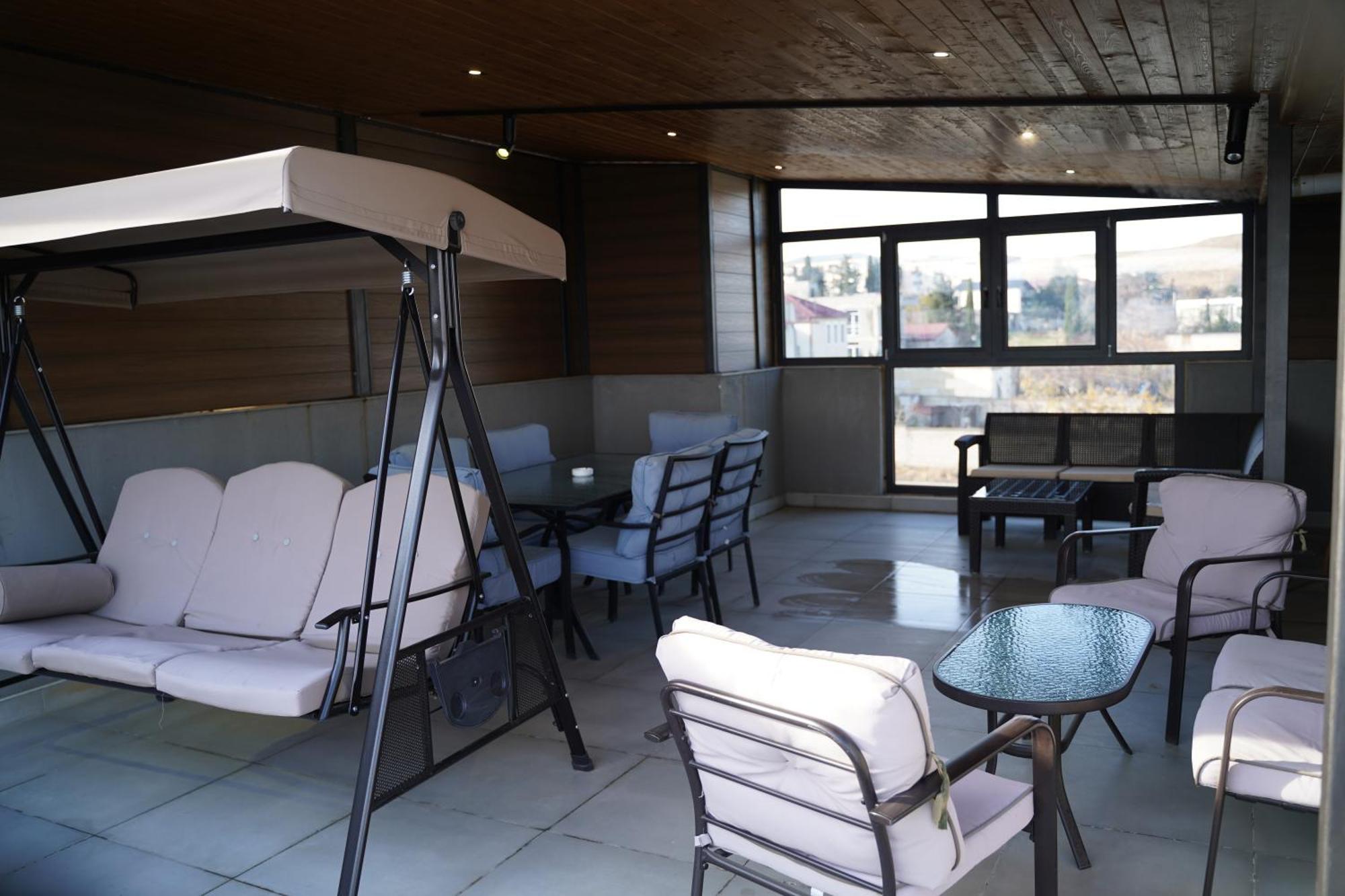 Tbilisi Sea Hotel Extérieur photo